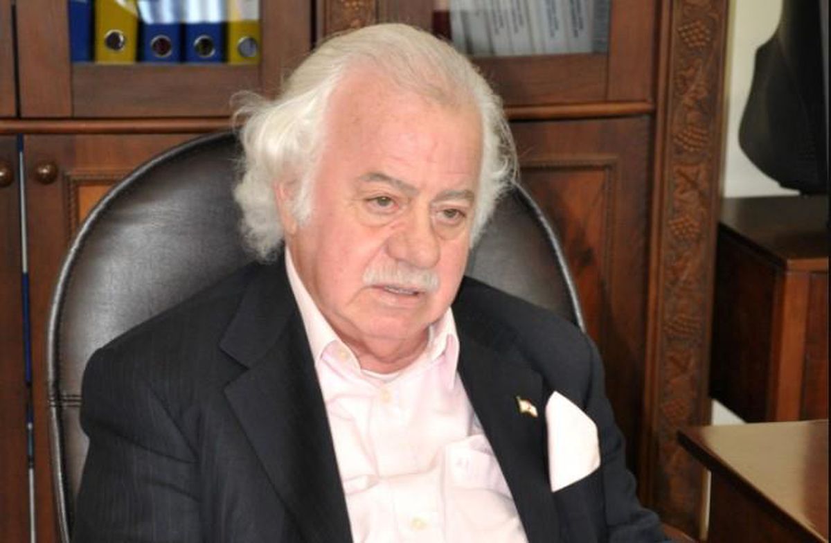 Ahmet Mete Işıkara kimdir? Ahmet Mete Işıkara ne zaman öldü? Depremdede Ahmet Mete Işıkara kimdir hayatı ve biyografisi!