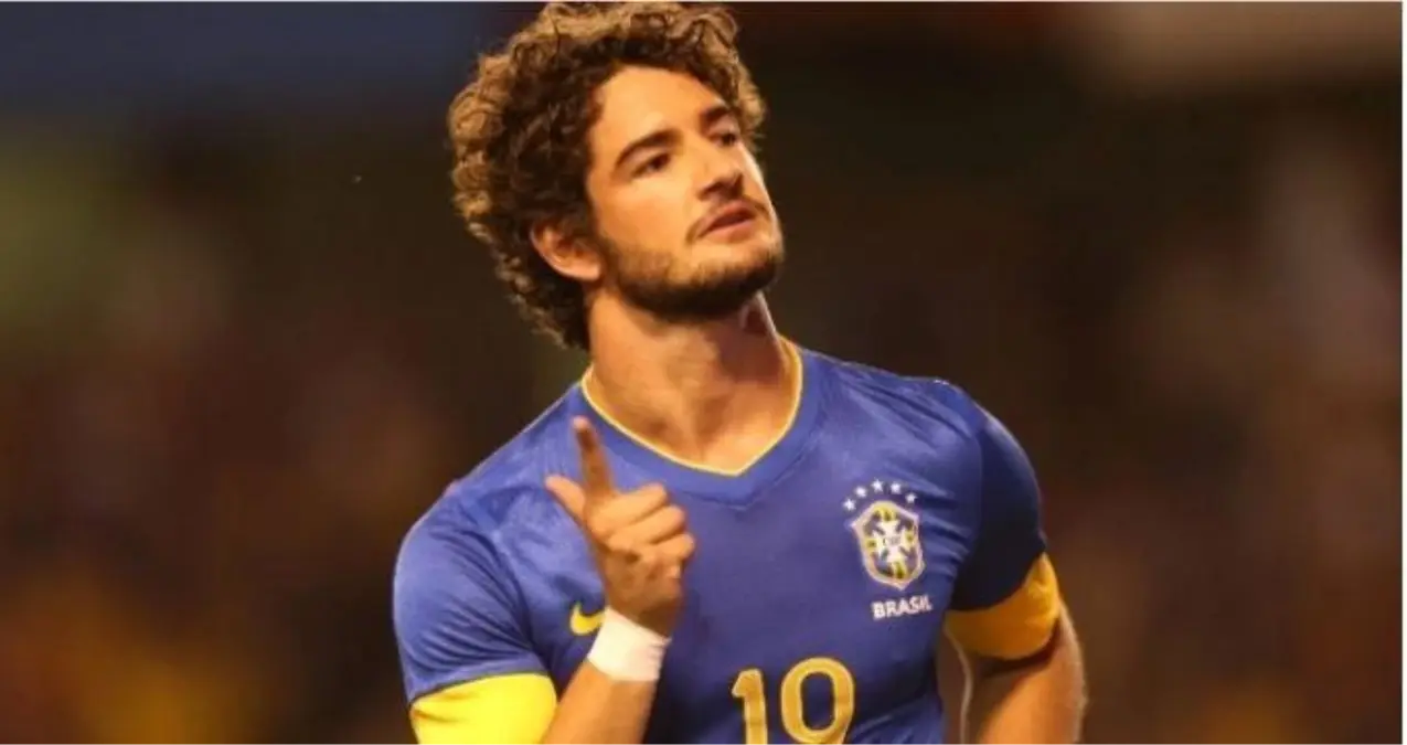 Alexandre Pato kimdir? Kaç yaşında, nereli, ne iş yapmaktadır?