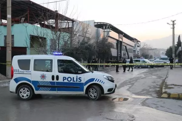 Son dakika haberleri: Anne-babasının boşanmasından sorumlu tuttuğu babaannesine kurşun yağdırdı Son dakika haberleri: Anne-babasının boşanmasından sorumlu tuttuğu babaannesine kurşun yağdırdı