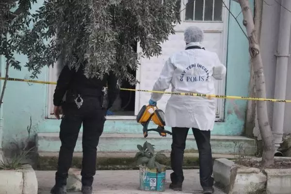 Son dakika haberleri: Anne-babasının boşanmasından sorumlu tuttuğu babaannesine kurşun yağdırdı Son dakika haberleri: Anne-babasının boşanmasından sorumlu tuttuğu babaannesine kurşun yağdırdı