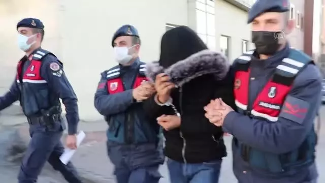 Son dakika haber: Bağ evi ve villalardan hırsızlık yapan zanlı yakalandı Son dakika haber: Bağ evi ve villalardan hırsızlık yapan zanlı yakalandı