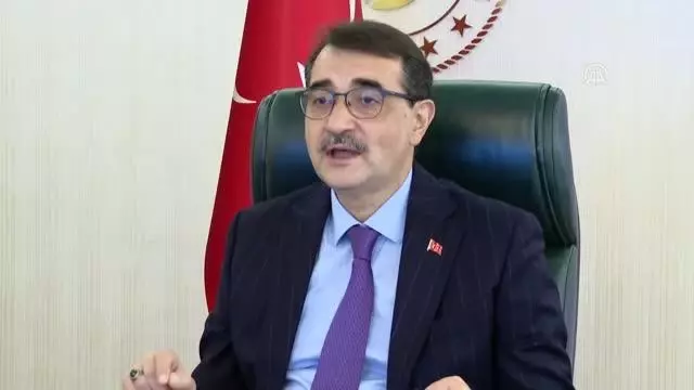 Bakan Dönmez: 'Türkiye-Nahçıvan doğal gaz boru hattı projemiz için çalışmalara süratle devam ediyoruz' Bakan Dönmez: 'Türkiye-Nahçıvan doğal gaz boru hattı projemiz için çalışmalara süratle devam ediyoruz'