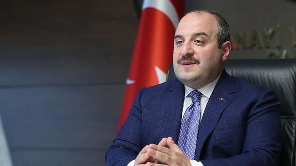 Bakan Varank: Avrupa semalarında da Türkiye'den satın alınan İHA'ları göreceğiz