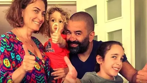 Ceyda Düvenci takipçilerini ikiye böldü! Utanmayın onurlandırın... Ceyda Düvenci takipçilerini ikiye böldü! Utanmayın onurlandırın...