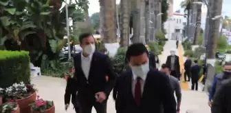 Ahmet Aras: CHP Genel Başkan Yardımcısı Akın, Bodrum Belediye Başkanı Aras'ı ziyaret etti Ahmet Aras: CHP Genel Başkan Yardımcısı Akın, Bodrum Belediye Başkanı Aras'ı ziyaret etti