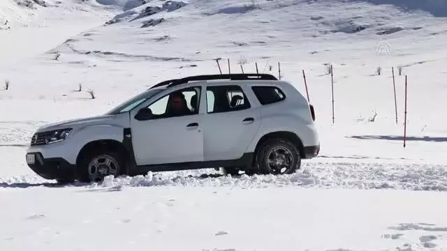 Denizli Kayak Merkezi, misafirlerini ağırlamaya başladı Denizli Kayak Merkezi, misafirlerini ağırlamaya başladı