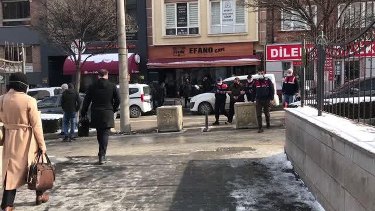 Son dakika haberleri... Eskişehir'de hakkında kesinleşmiş hapis cezası bulunan firari FETÖ hükümlüsü yakalandı