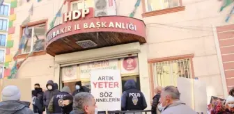 Son dakika! Evlat nöbetindeki baba: HDP'li milletvekilleri bizi görmezlikten geldi