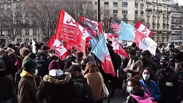Son dakika! Fransa'da üniversite öğrencileri hükümeti protesto etti Son dakika! Fransa'da üniversite öğrencileri hükümeti protesto etti