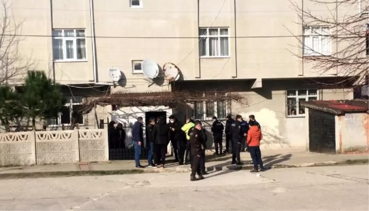 Husumetlisini tabanca ile vurarak yaraladı