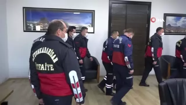 İtfaiyeciler bu kez ateşi söndürerek değil, su kuyusu açarak hayat kurtaracak İtfaiyeciler bu kez ateşi söndürerek değil, su kuyusu açarak hayat kurtaracak