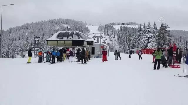 KASTAMONU - Ilgaz Dağı'nda kayak sezonu başladı KASTAMONU - Ilgaz Dağı'nda kayak sezonu başladı