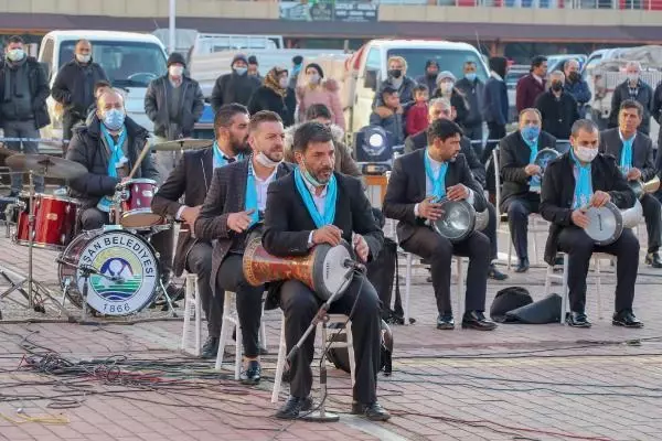 Keşan'da 140 müzisyenden Trakya havalarıyla konser Keşan'da 140 müzisyenden Trakya havalarıyla konser