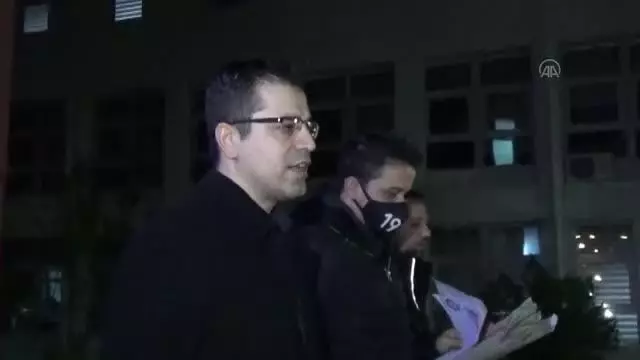 Narkotik ekiplerinin uyuşturucu operasyonu öncesi hazırlığı polis kamerasında Narkotik ekiplerinin uyuşturucu operasyonu öncesi hazırlığı polis kamerasında
