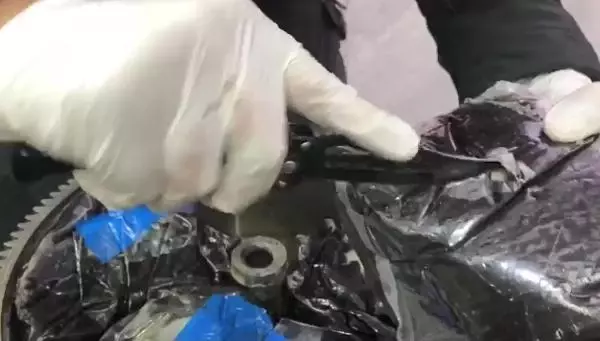 Malatya'da, yolcu otobüsünde 3 kilo esrar ele geçirildi Malatya'da, yolcu otobüsünde 3 kilo esrar ele geçirildi