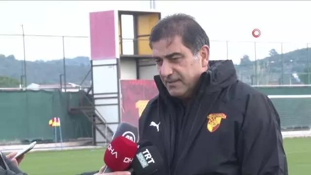 Ünal Karaman: 'Herkesin gıpta edeceği bir Göztepe elde edeceğiz' Ünal Karaman: 'Herkesin gıpta edeceği bir Göztepe elde edeceğiz'