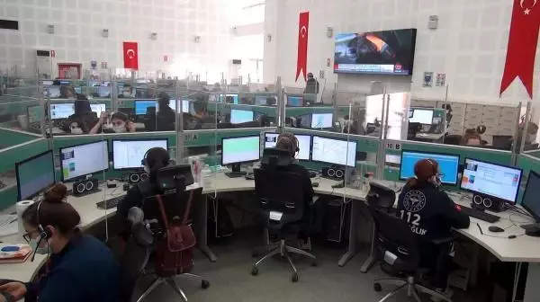 112'yi yemek siparişi için arıyorlar 112'yi yemek siparişi için arıyorlar