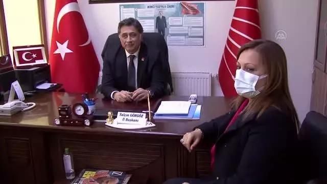 AFYONKARAHİSAR - CHP Kadın Kolları Genel Başkanı Nazlıaka, kadınlarla bir araya geldi AFYONKARAHİSAR - CHP Kadın Kolları Genel Başkanı Nazlıaka, kadınlarla bir araya geldi