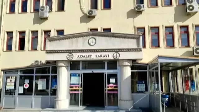 AFYONKARAHİSAR - Uyuşturucu operasyonunda 6 zanlı tutuklandı AFYONKARAHİSAR - Uyuşturucu operasyonunda 6 zanlı tutuklandı
