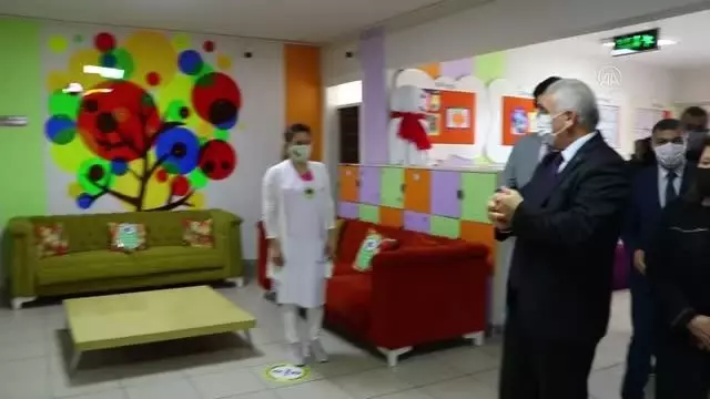 Anaokulu öğrencilerinin karne heyecanı Anaokulu öğrencilerinin karne heyecanı
