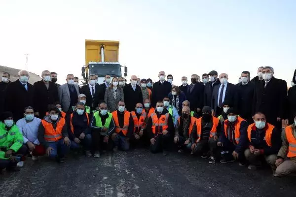 Bakan Karaismailoğlu: En gelişmiş ülkeler alt yapı projelerini nasıl yaptığımızı soruyor (4) Bakan Karaismailoğlu: En gelişmiş ülkeler alt yapı projelerini nasıl yaptığımızı soruyor (4)