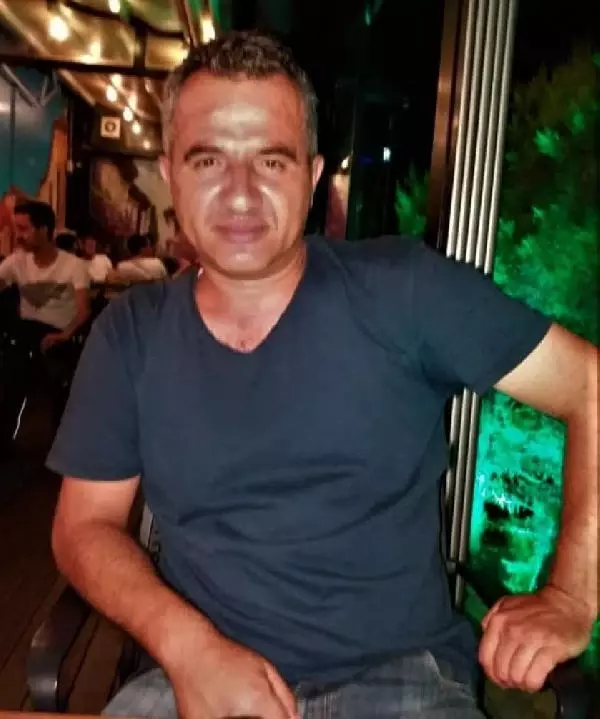 Boşanma aşamasındaki eşini 16 yerinden bıçaklayan kişiye 17 yıl hapis Boşanma aşamasındaki eşini 16 yerinden bıçaklayan kişiye 17 yıl hapis