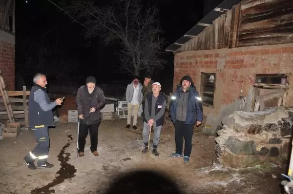 Gümüşhane'de çatı yangını paniğe neden oldu Gümüşhane'de çatı yangını paniğe neden oldu