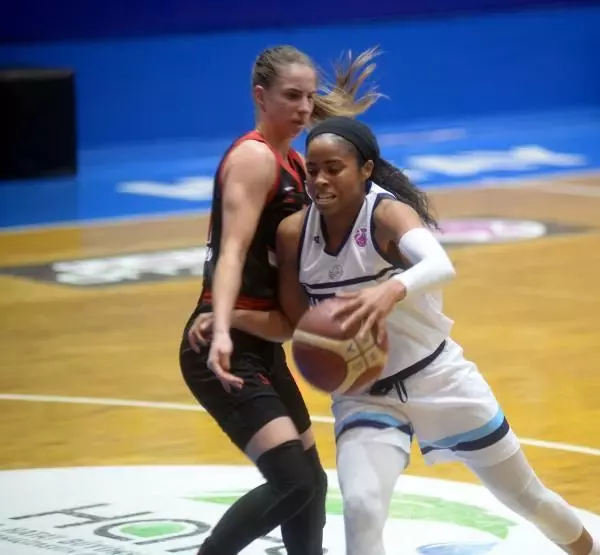 Hatay Büyükşehir Belediyespor - Spartak Moskova: 77-72 Hatay Büyükşehir Belediyespor - Spartak Moskova: 77-72