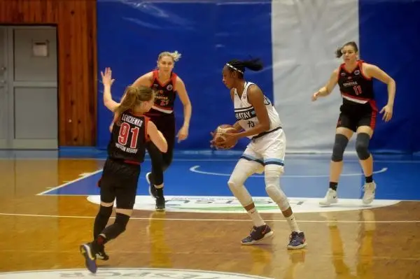 Hatay Büyükşehir Belediyespor - Spartak Moskova: 77-72 Hatay Büyükşehir Belediyespor - Spartak Moskova: 77-72