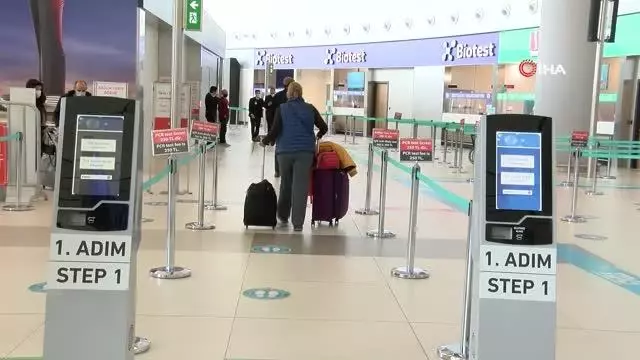 İstanbul Havalimanı'nda antikor testi uygulaması başladı İstanbul Havalimanı'nda antikor testi uygulaması başladı