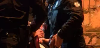 Kendisinden haber alınamayan yaşlı kadın evinde baygın olarak bulundu