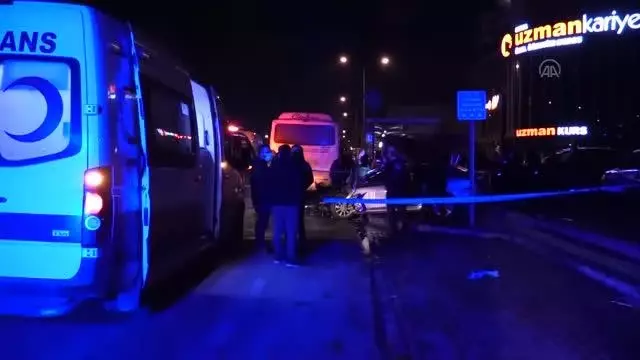 Kısıtlamaya uymayıp gezintiye çıkan 5 kişi kaza yaptı: 1 ölü Kısıtlamaya uymayıp gezintiye çıkan 5 kişi kaza yaptı: 1 ölü