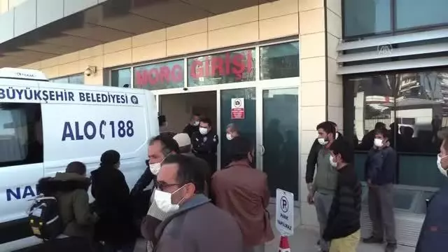 Son Dakika | Otomobil traktöre çarptı: 2 ölü Son Dakika | Otomobil traktöre çarptı: 2 ölü