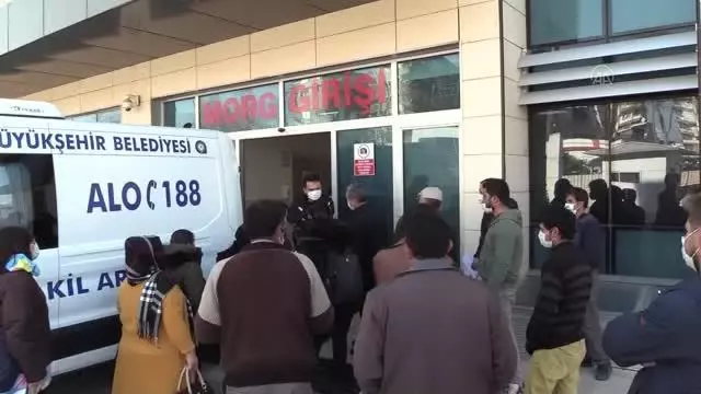 Son Dakika | Otomobil traktöre çarptı: 2 ölü Son Dakika | Otomobil traktöre çarptı: 2 ölü