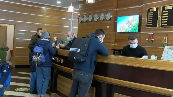 Pandemide sömestr tatili için karla kaplı yaylalar ve termal oteller tercih ediliyor Pandemide sömestr tatili için karla kaplı yaylalar ve termal oteller tercih ediliyor
