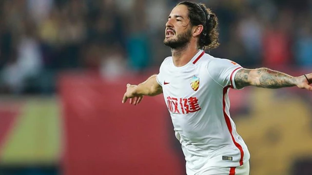 Pato's lion sharing increased rumors that he would be transferred to Galatasaray