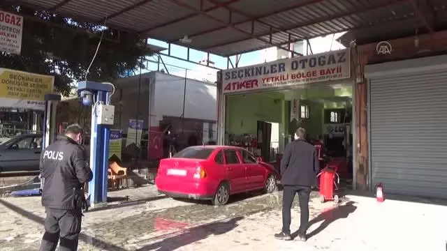 Son dakika haber: Sanayi sitesindeki iş yerinde patlama: 3 yaralı Son dakika haber: Sanayi sitesindeki iş yerinde patlama: 3 yaralı