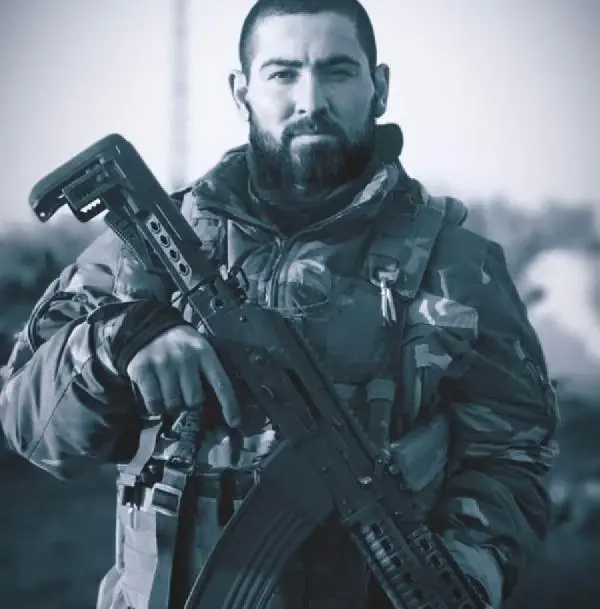 Şehidin vasiyeti yerine getirildi; ismi camide yaşatılıyor Şehidin vasiyeti yerine getirildi; ismi camide yaşatılıyor