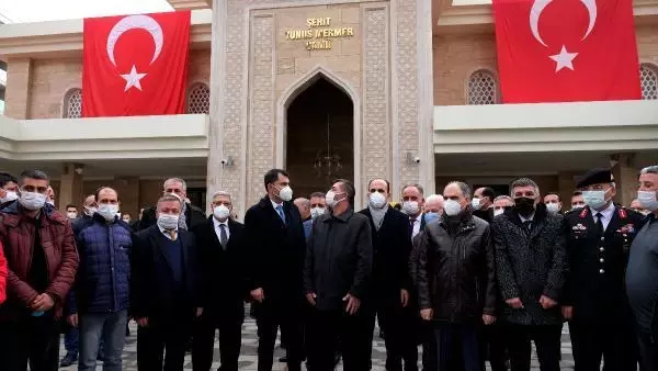 Şehidin vasiyeti yerine getirildi; ismi camide yaşatılıyor Şehidin vasiyeti yerine getirildi; ismi camide yaşatılıyor
