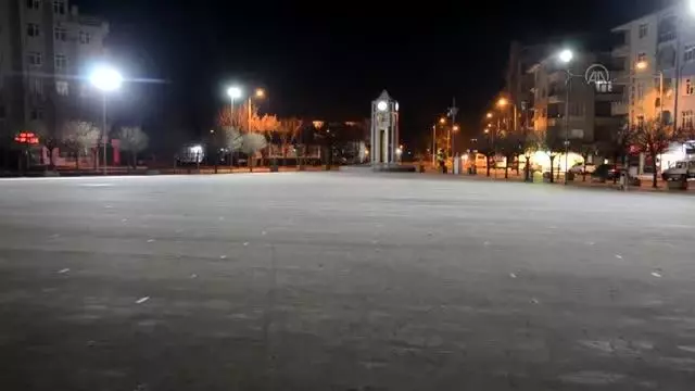Sokağa çıkma kısıtlaması Sokağa çıkma kısıtlaması