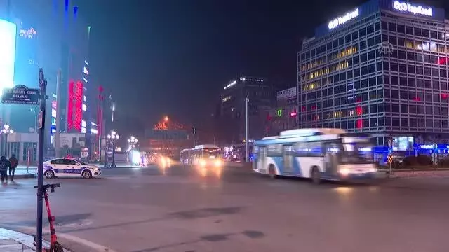 Son dakika haberi: Sokağa çıkma kısıtlaması Son dakika haberi: Sokağa çıkma kısıtlaması