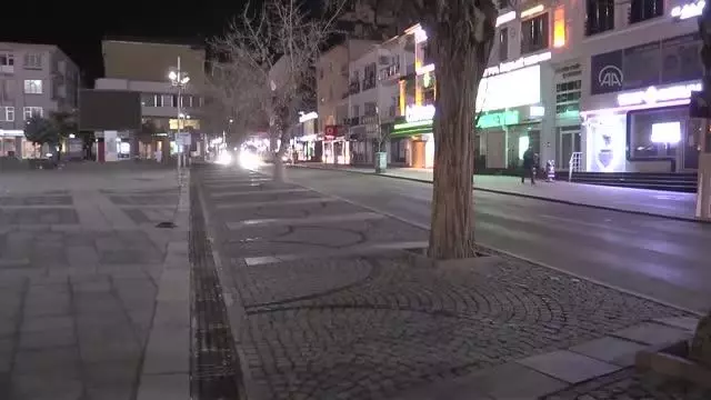 Sokağa çıkma kısıtlaması Sokağa çıkma kısıtlaması
