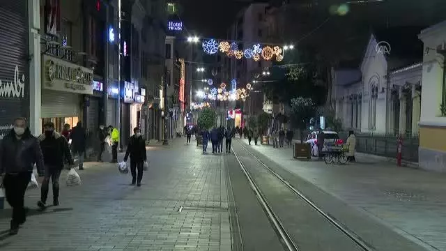 Türkiye'nin koronavirüsle mücadelesinde son 24 saatte yaşananlar Türkiye'nin koronavirüsle mücadelesinde son 24 saatte yaşananlar