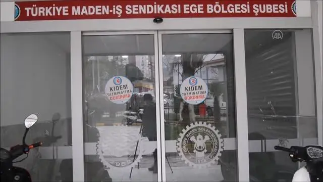 Somalı madencilerden 'kıdem tazminatı' teşekkürü Somalı madencilerden 'kıdem tazminatı' teşekkürü