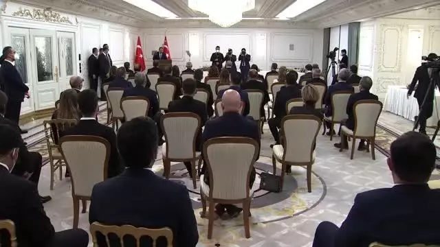 Son dakika haberi | TÜGİK Genel Başkanı Güral: 'Ekonomik ve sosyal destek paketleri sayesinde hem toplumsal yapımızı hem de iktisadi direncimizi korumayı başardık' Son dakika haberi | TÜGİK Genel Başkanı Güral: 'Ekonomik ve sosyal destek paketleri sayesinde hem toplumsal yapımızı hem de iktisadi direncimizi korumayı başardık'