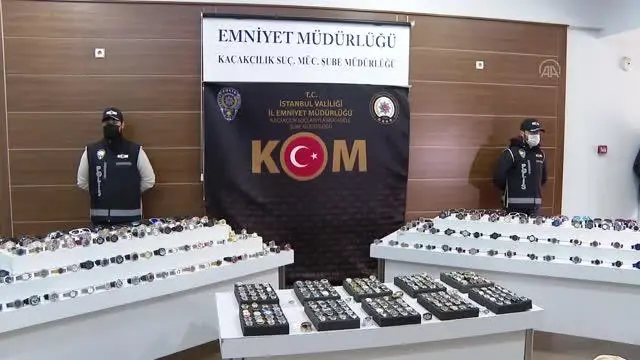 Ünlü markaların taklidi 1539 saat ele geçirildi (2) Ünlü markaların taklidi 1539 saat ele geçirildi (2)