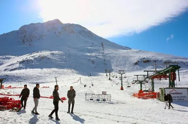 Yarıyıl tatilinin gözdesi kayak merkezleri Yarıyıl tatilinin gözdesi kayak merkezleri