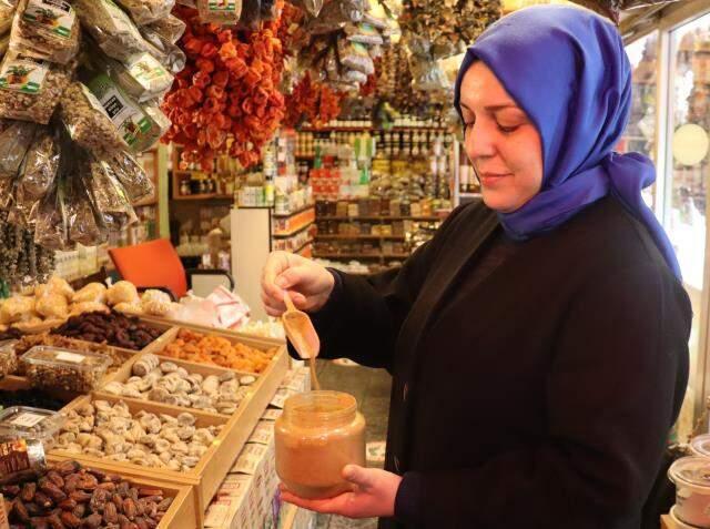 Bağışıklık güçlendiren udi hindi, kilosu 700 liradan kapış kapış satılıyor