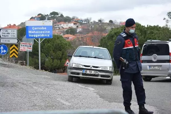 Balıkesir'de bir kırsal mahalle karantinaya alındı Balıkesir'de bir kırsal mahalle karantinaya alındı