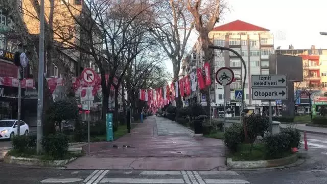 Cadde ve sokaklarda sessizlik hakim Cadde ve sokaklarda sessizlik hakim